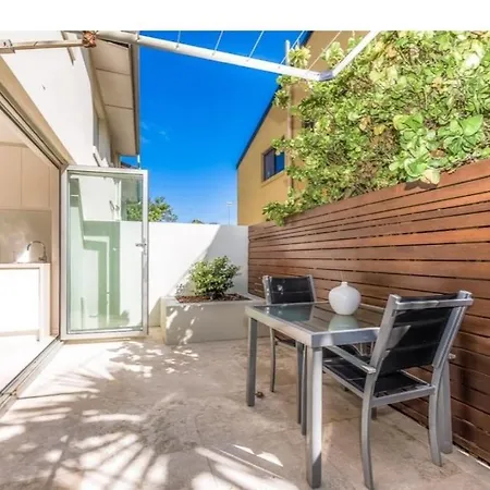 Ocean Sounds Apartment Peregian Beach Exterior photo